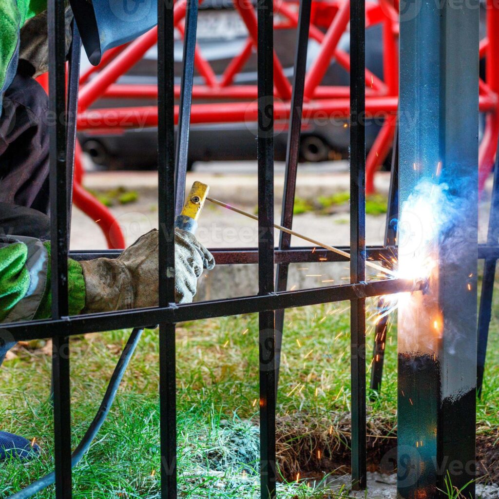 albamex welding image welding worker in new york
